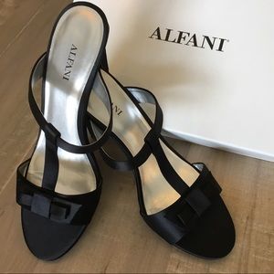 Alfani Black Satin Georget Tuxedo-Style Heels 6.5